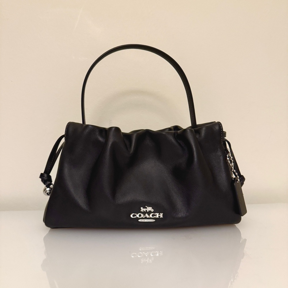 Coach Faye Shoulder Drawstring Bag Black EUC